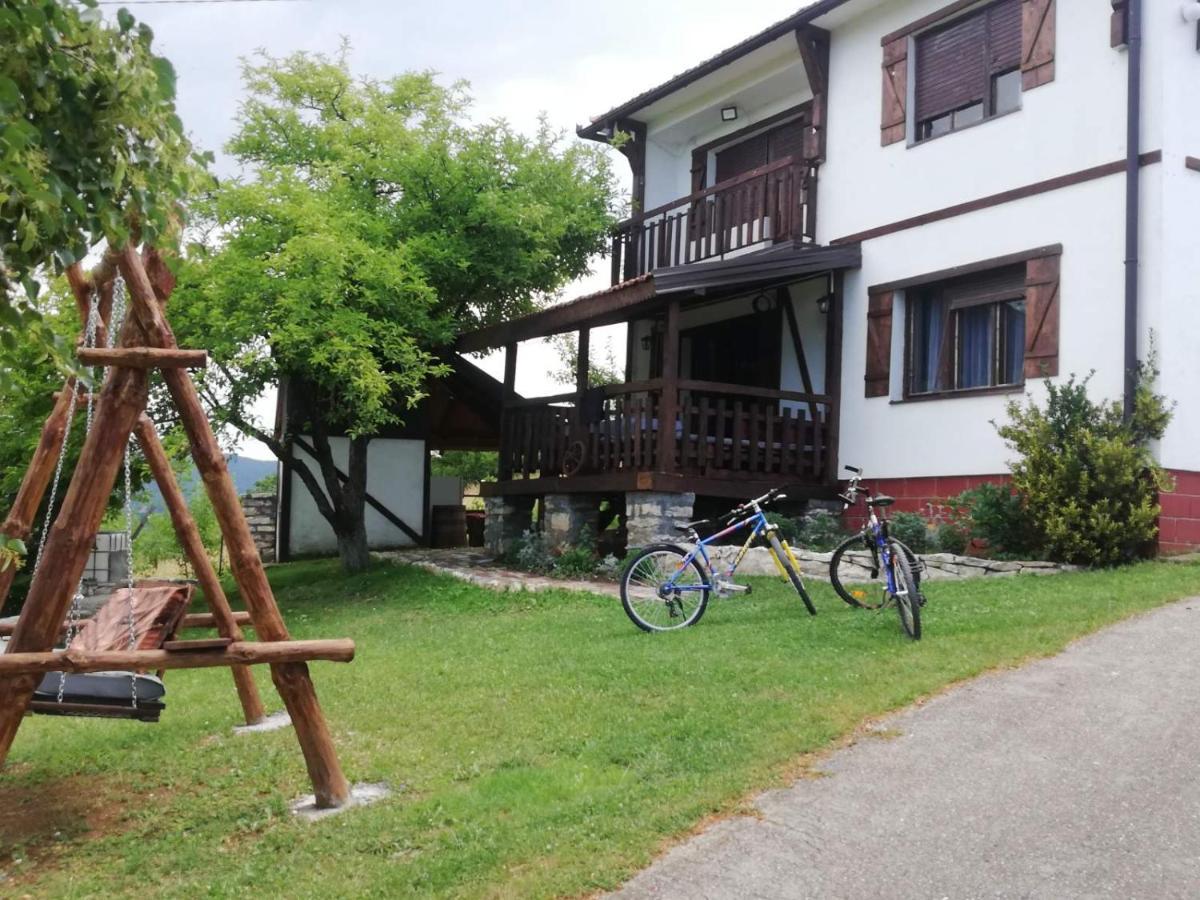 Villa Vikendica I Vajat Vrbica Kalesija Habitación foto