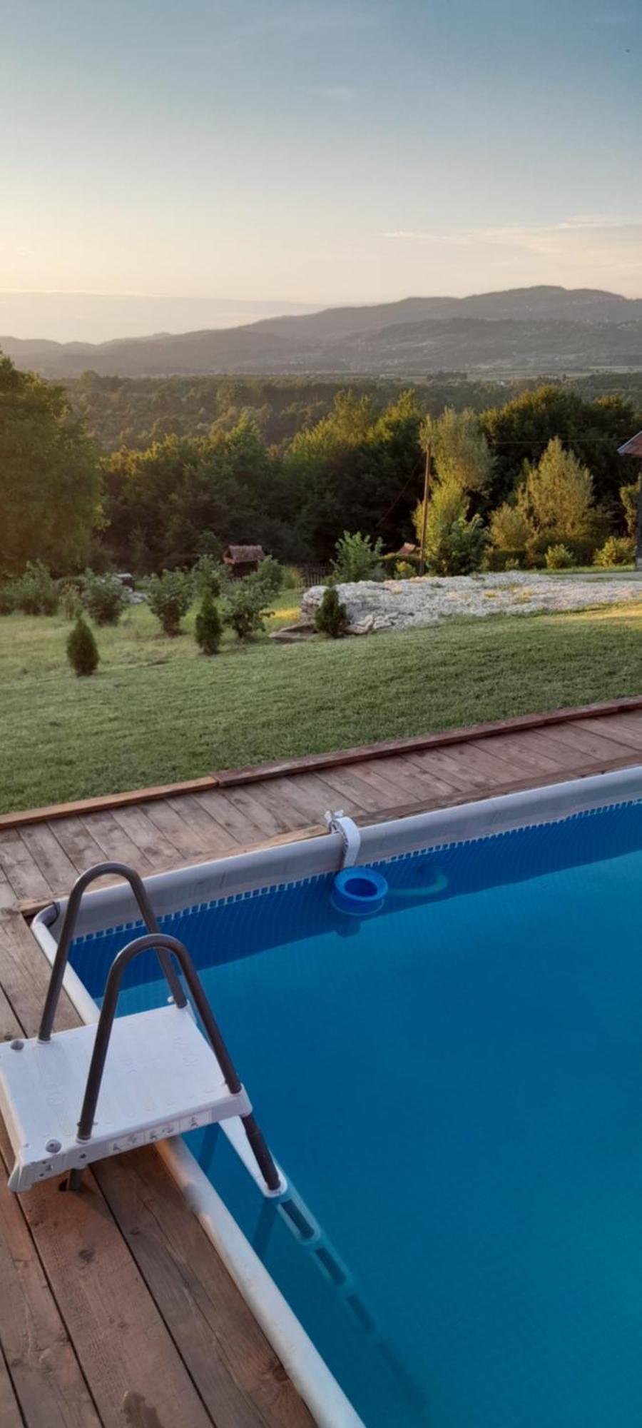 Villa Vikendica I Vajat Vrbica Kalesija Exterior foto
