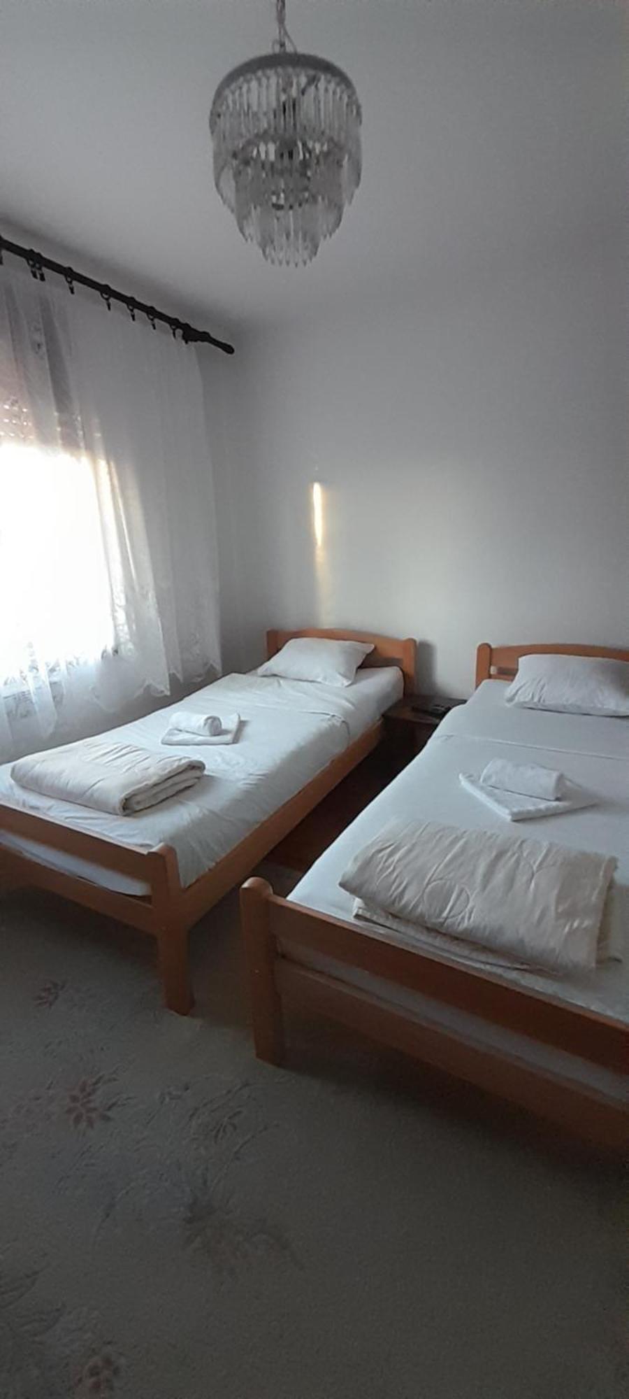 Villa Vikendica I Vajat Vrbica Kalesija Habitación foto